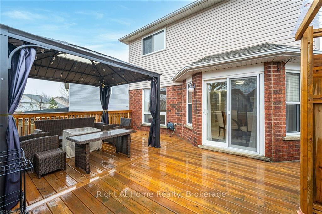 37 BISCAYNE Crescent photo 36