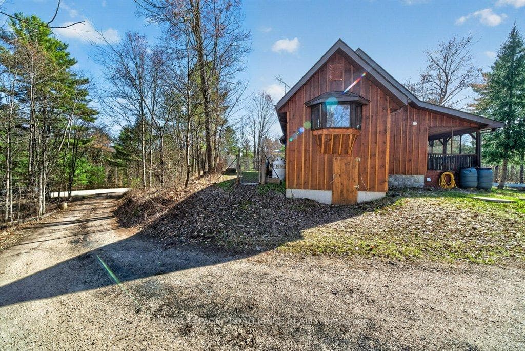 1205 Head Road photo 37