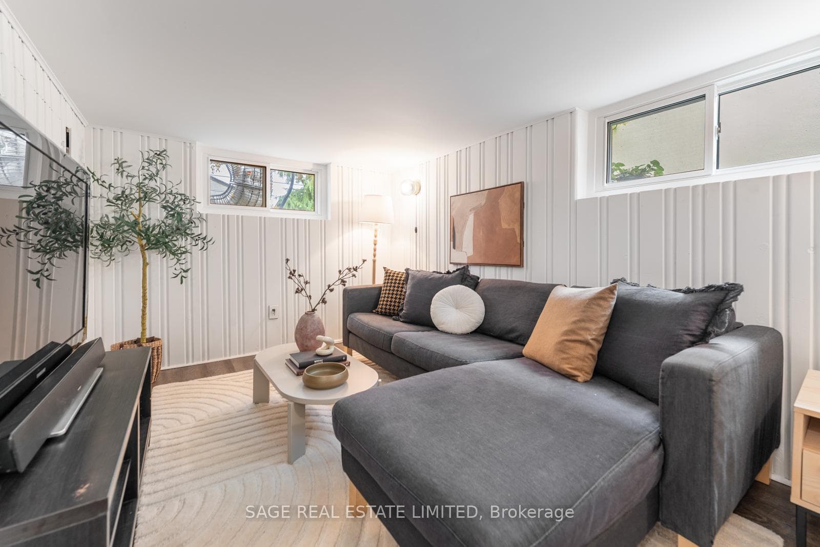 307 Warden Avenue photo 38