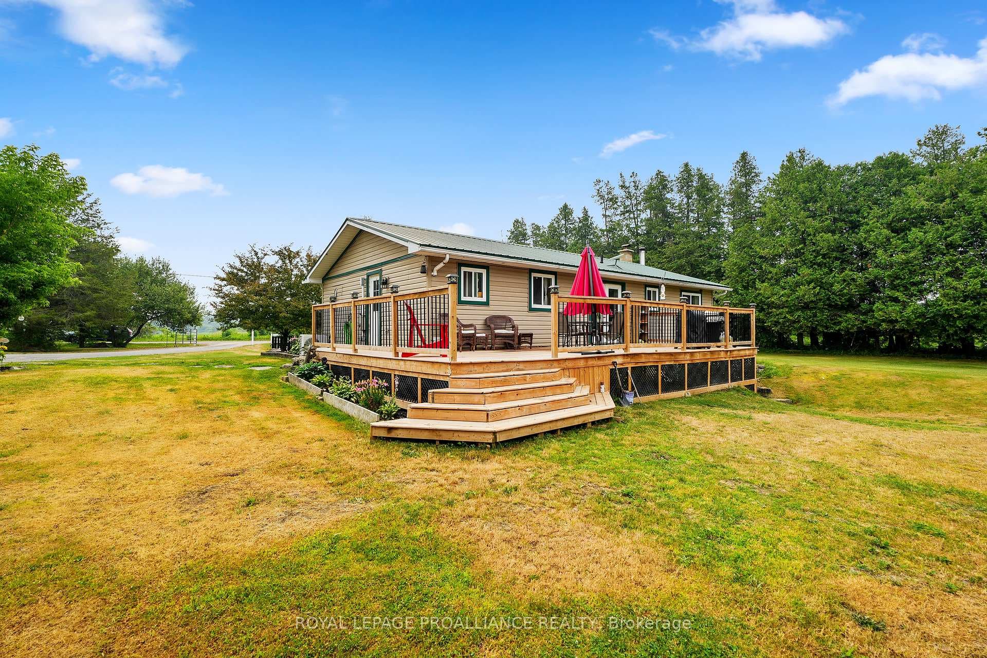 16 Mack Trail photo 35