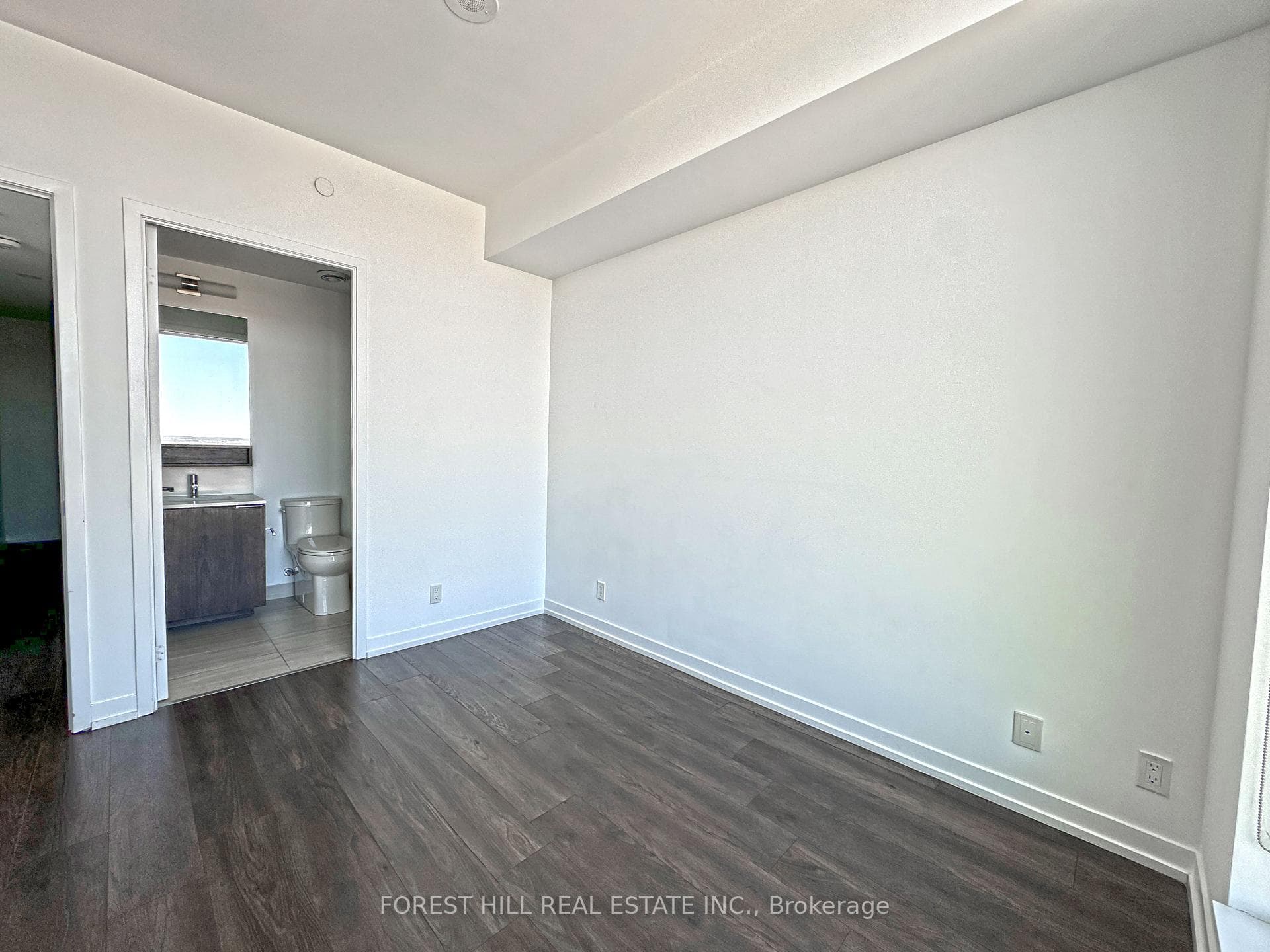 950 Portage Parkway Unit 2902 photo 11