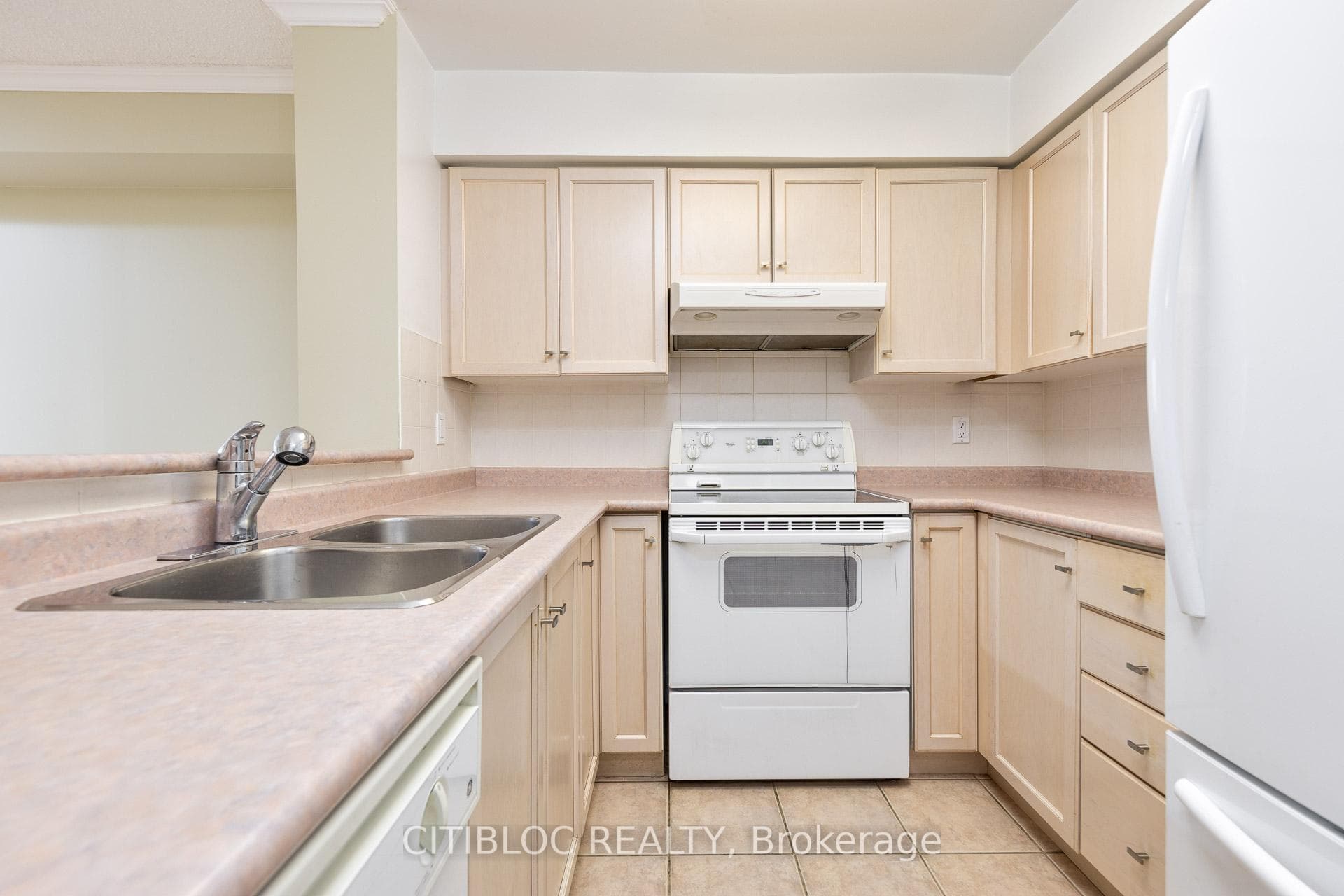 1 Emerald Lane Unit 508 photo 8