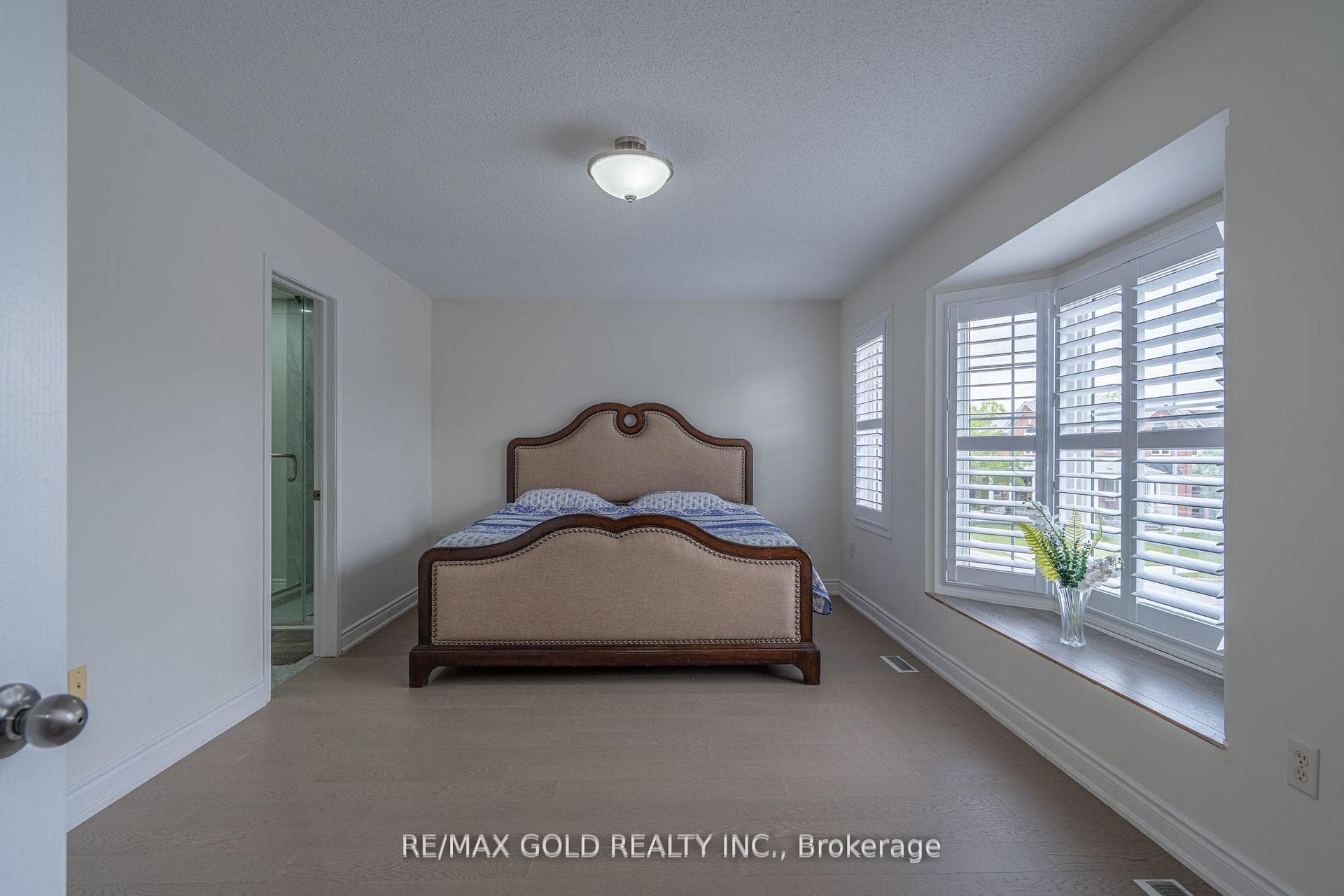 141 Whitwell Drive photo 20