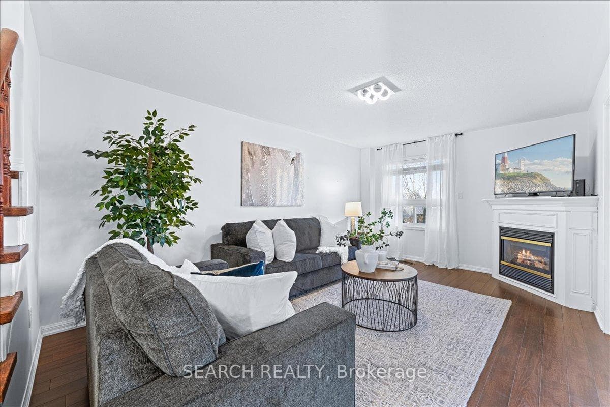 109 Brooking Street photo 6