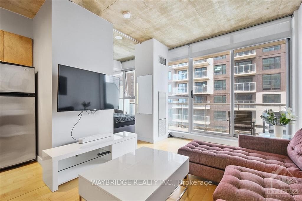179 GEORGE Street Unit 1605 photo 17