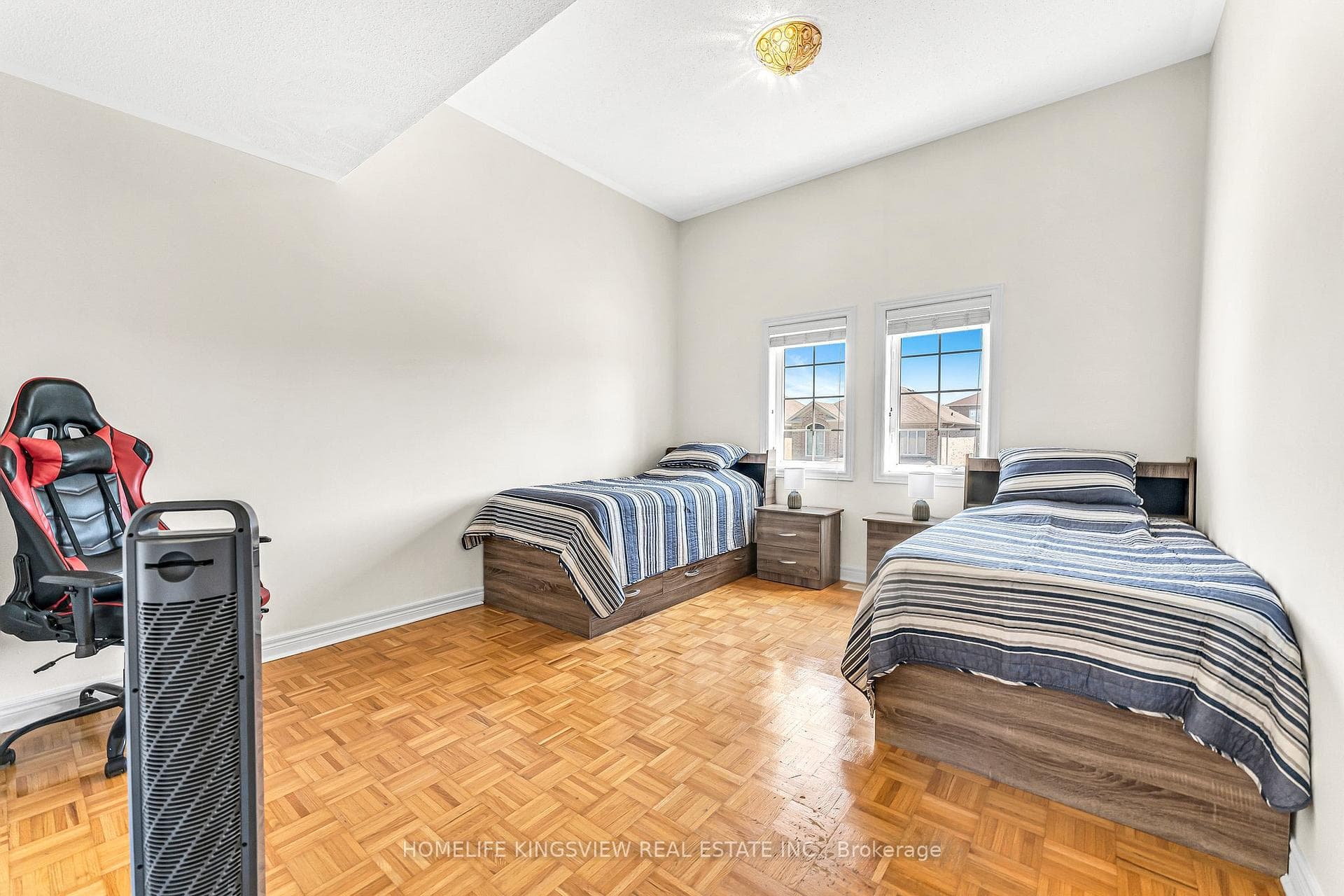 54 Dolce Crescent photo 19