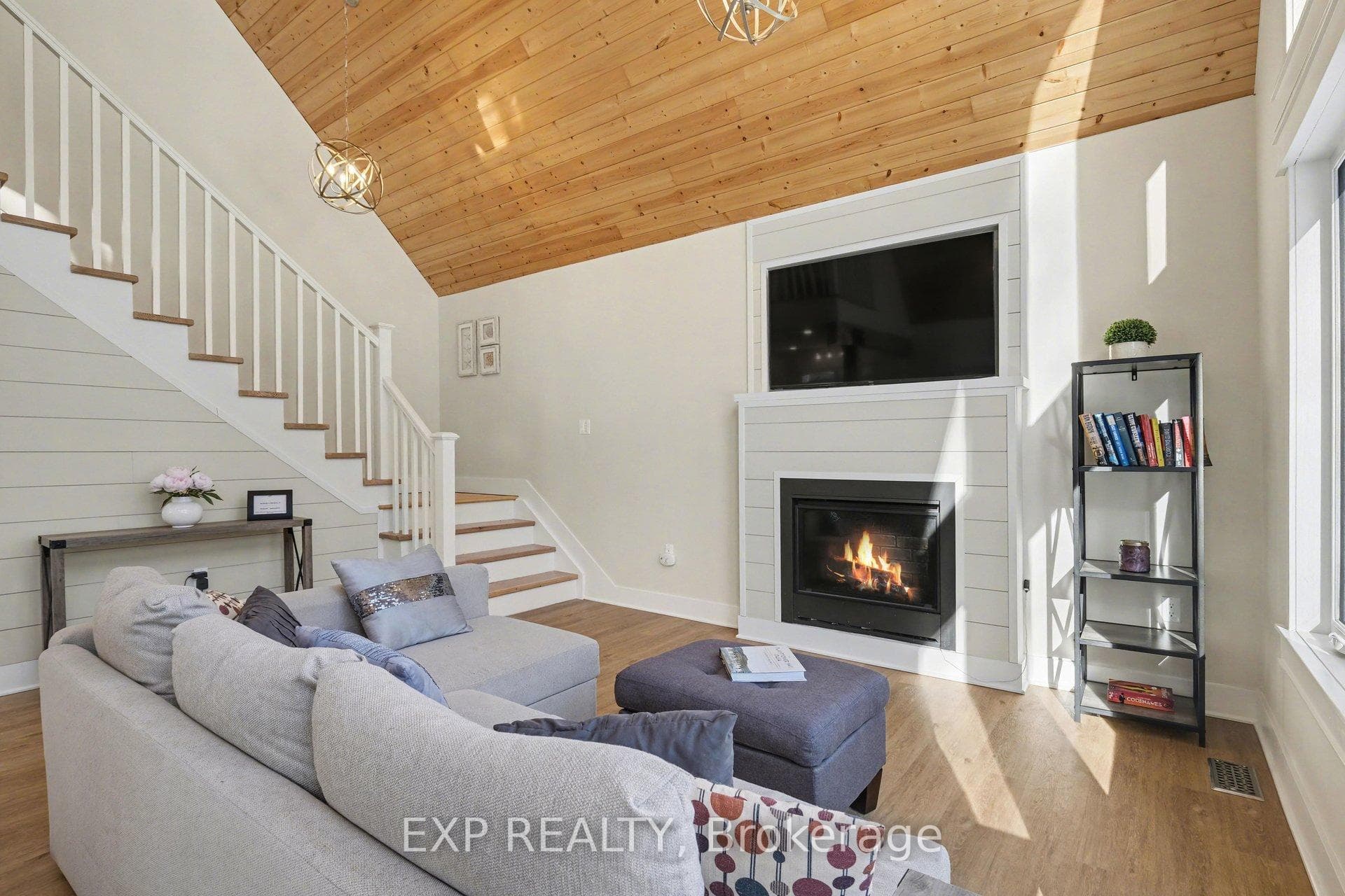 20 Crestview Drive photo 6
