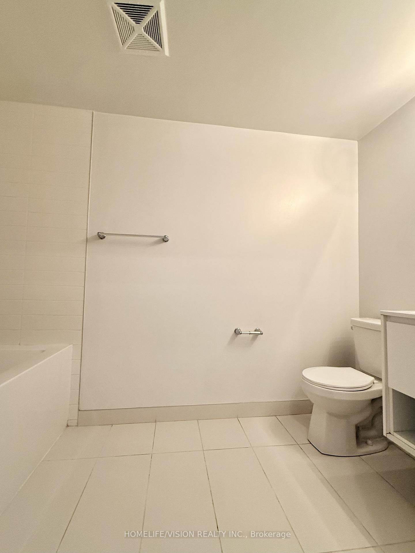 159 Wellesley Street Unit 2806 photo 22