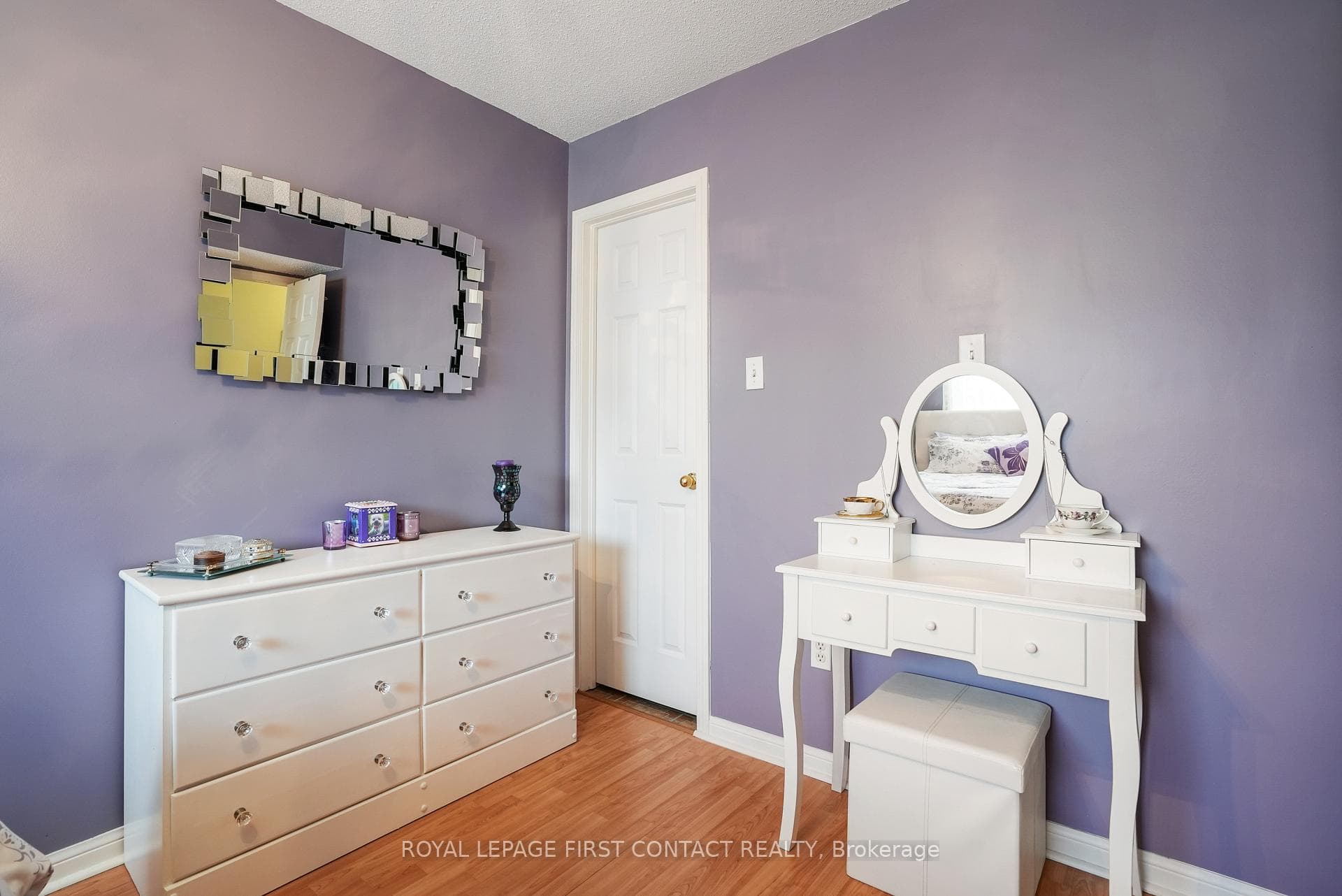 237 Ferndale Drive Unit 4 photo 18