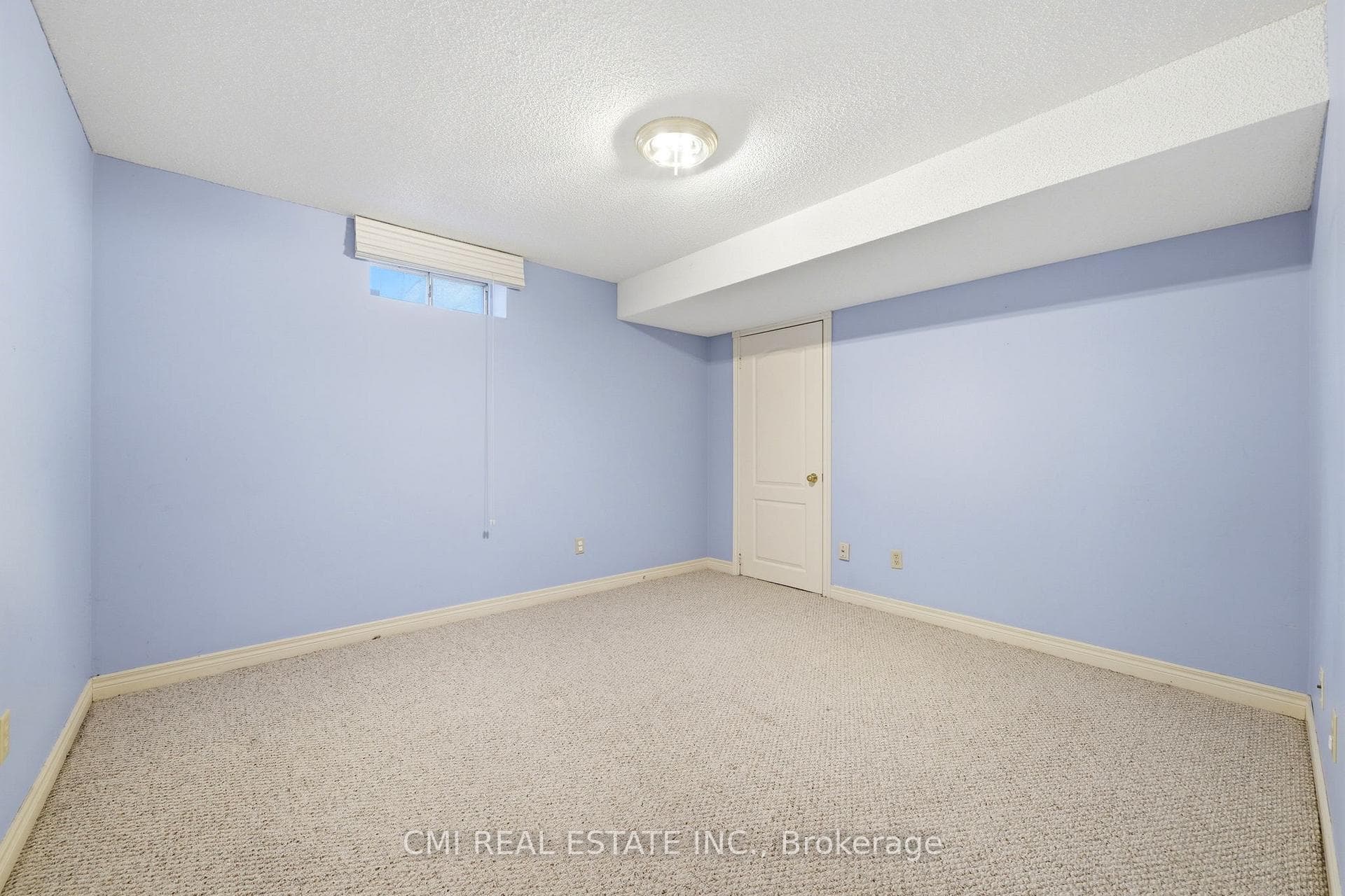 15 Treegrove Circle photo 36