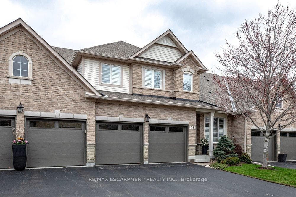 4220 Sarazen Drive Unit 22 photo 2