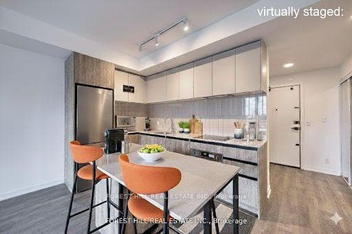 7950 Bathurst Street Unit 430 photo 16