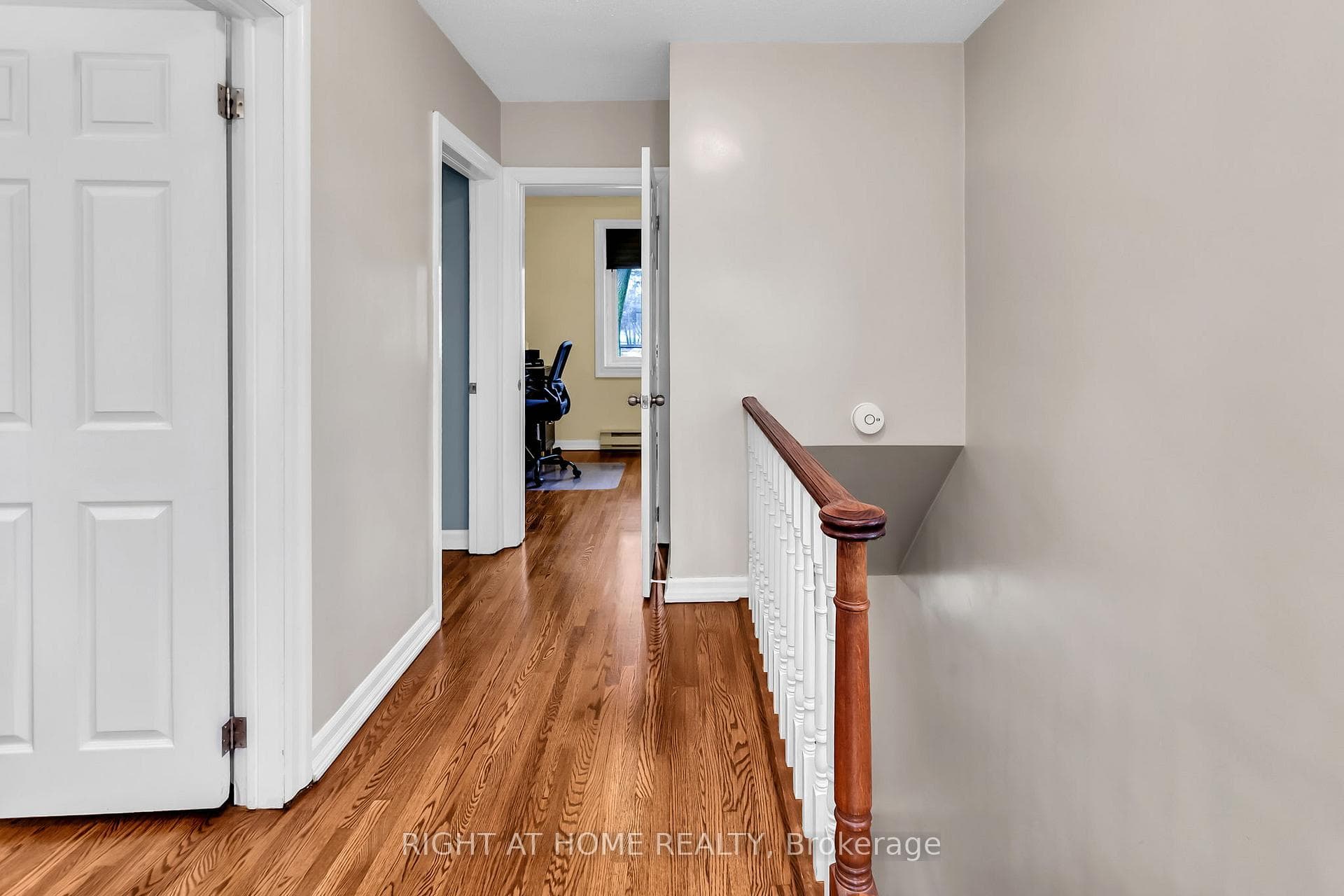 237 Eileen Avenue photo 14