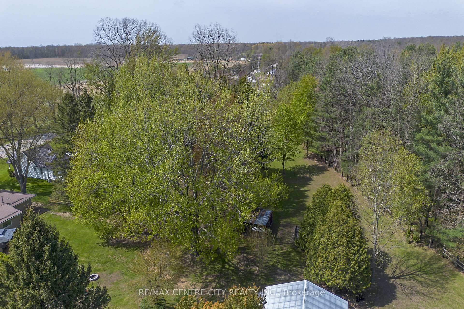 29883 West Bothwell Road photo 44