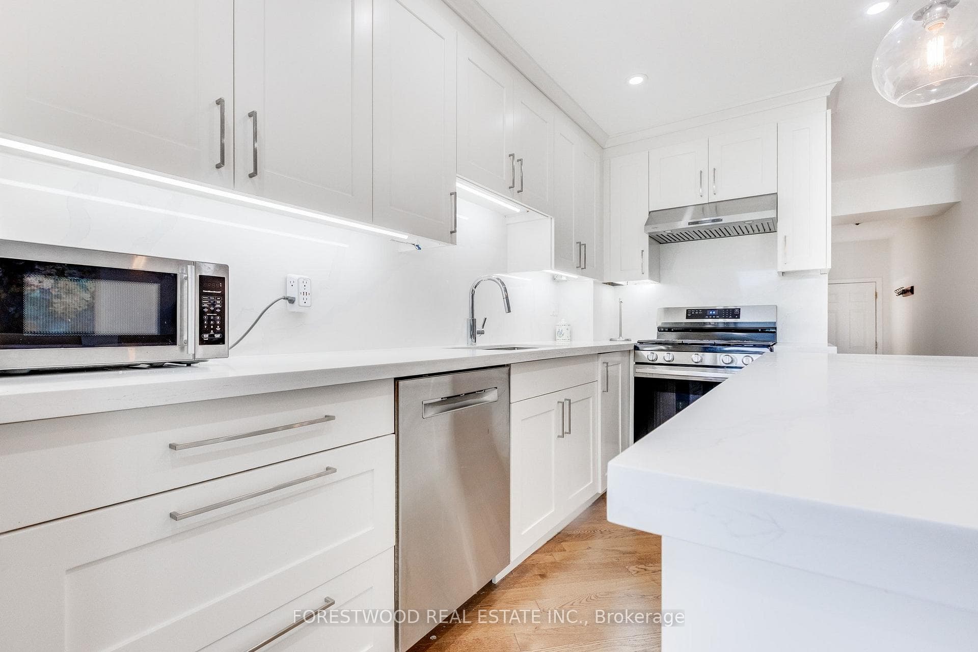 485 Meadows Boulevard Unit 17 photo 11