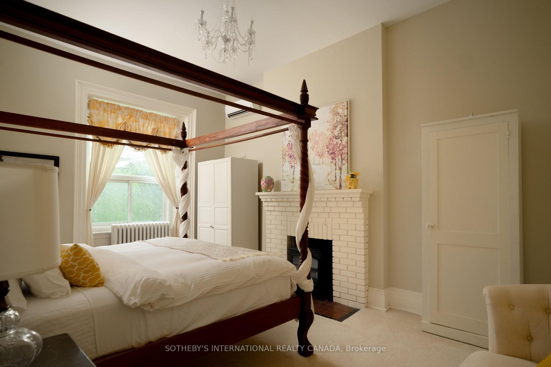 Sopwell Suite