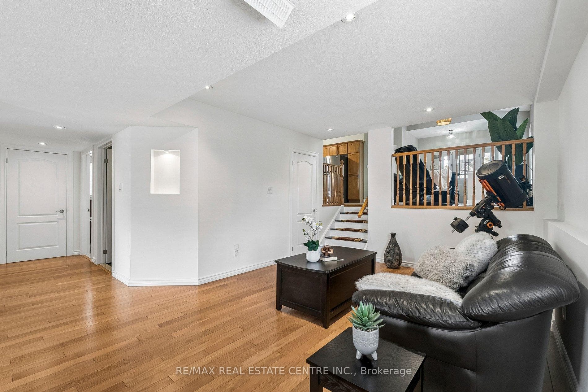 704 Russel Court photo 38