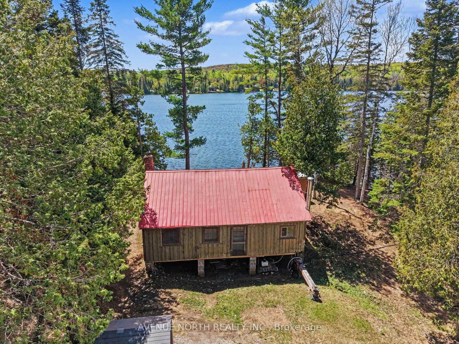 366 Holly Lane photo 34