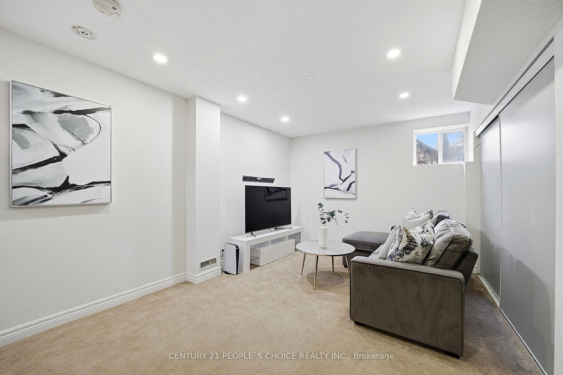 1330 Altona Road Unit 1 photo 33