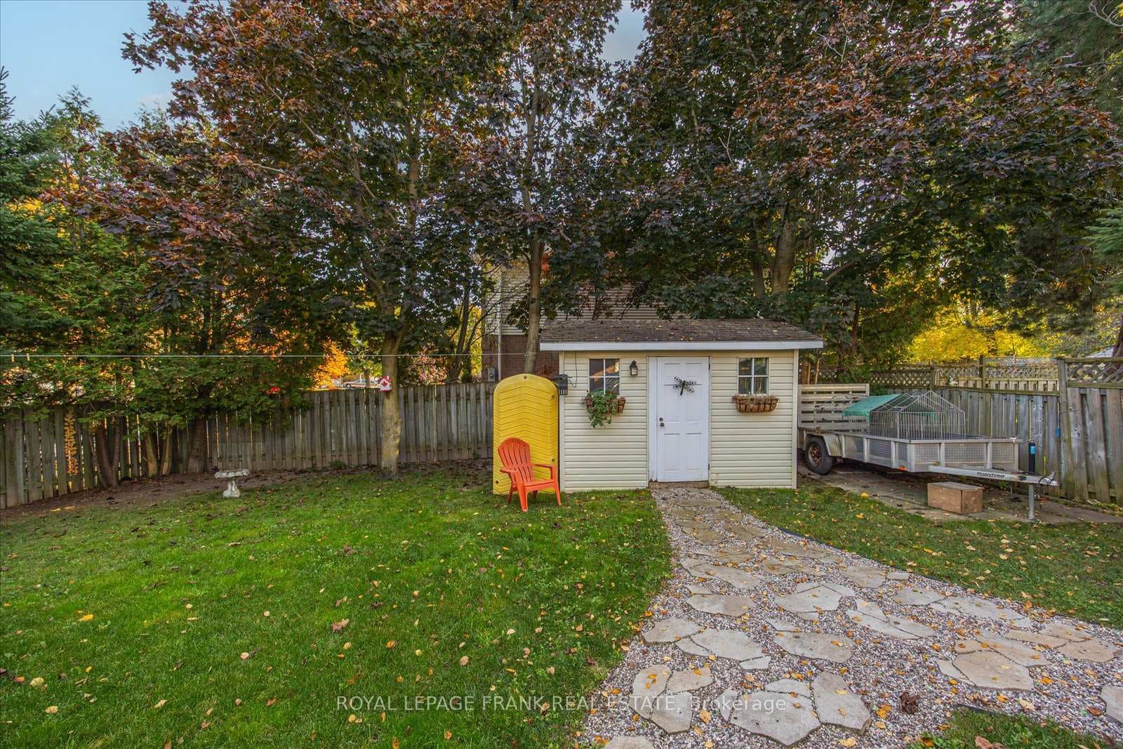 163 Edward Street photo 38