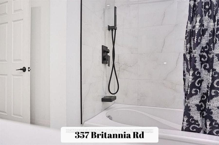 357 Britannia Road photo 35