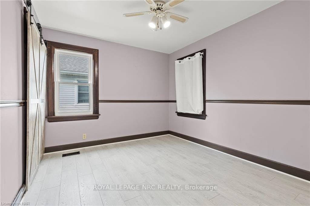 103 CLARE Avenue photo 21