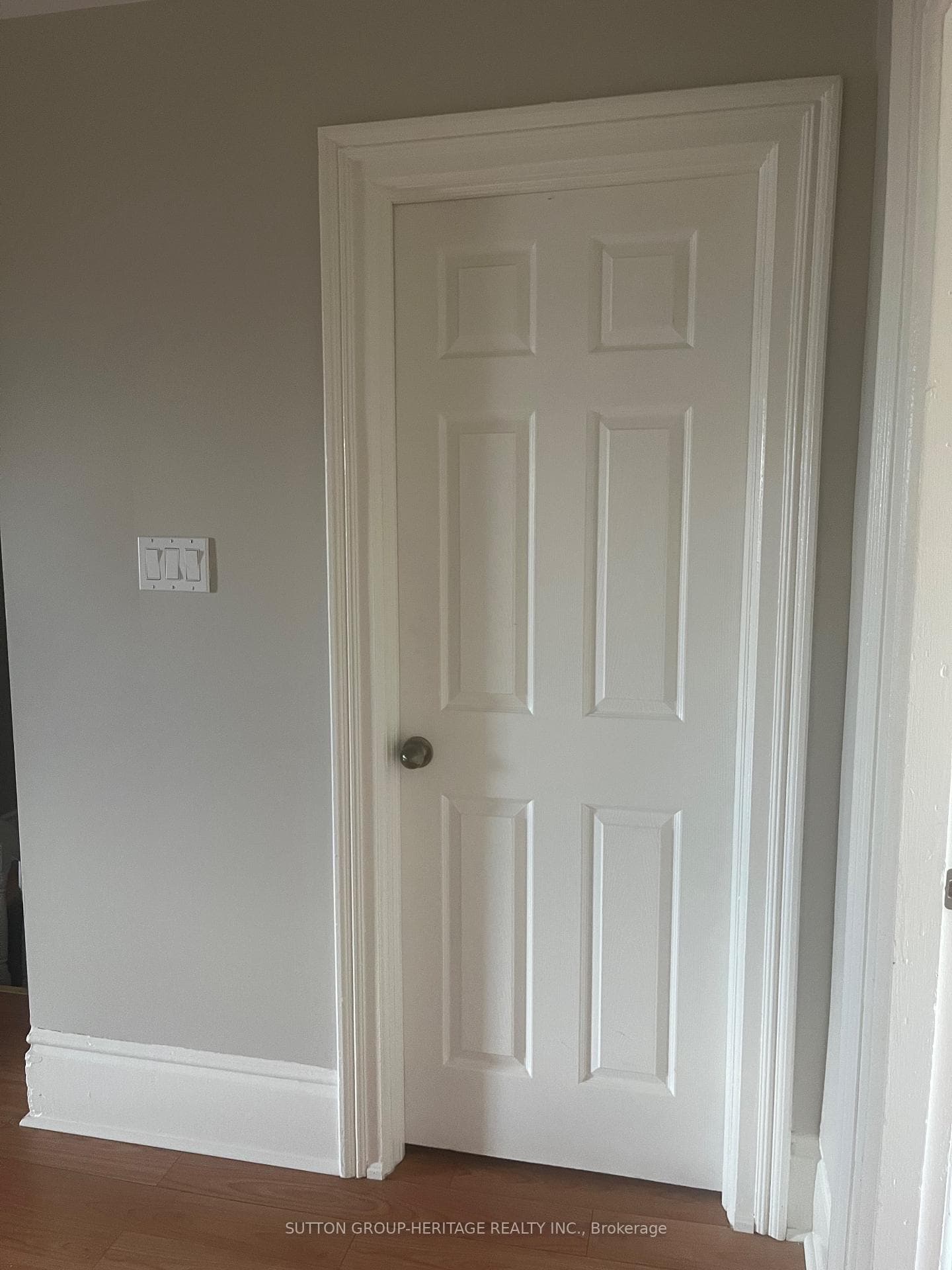 Walk-in closet