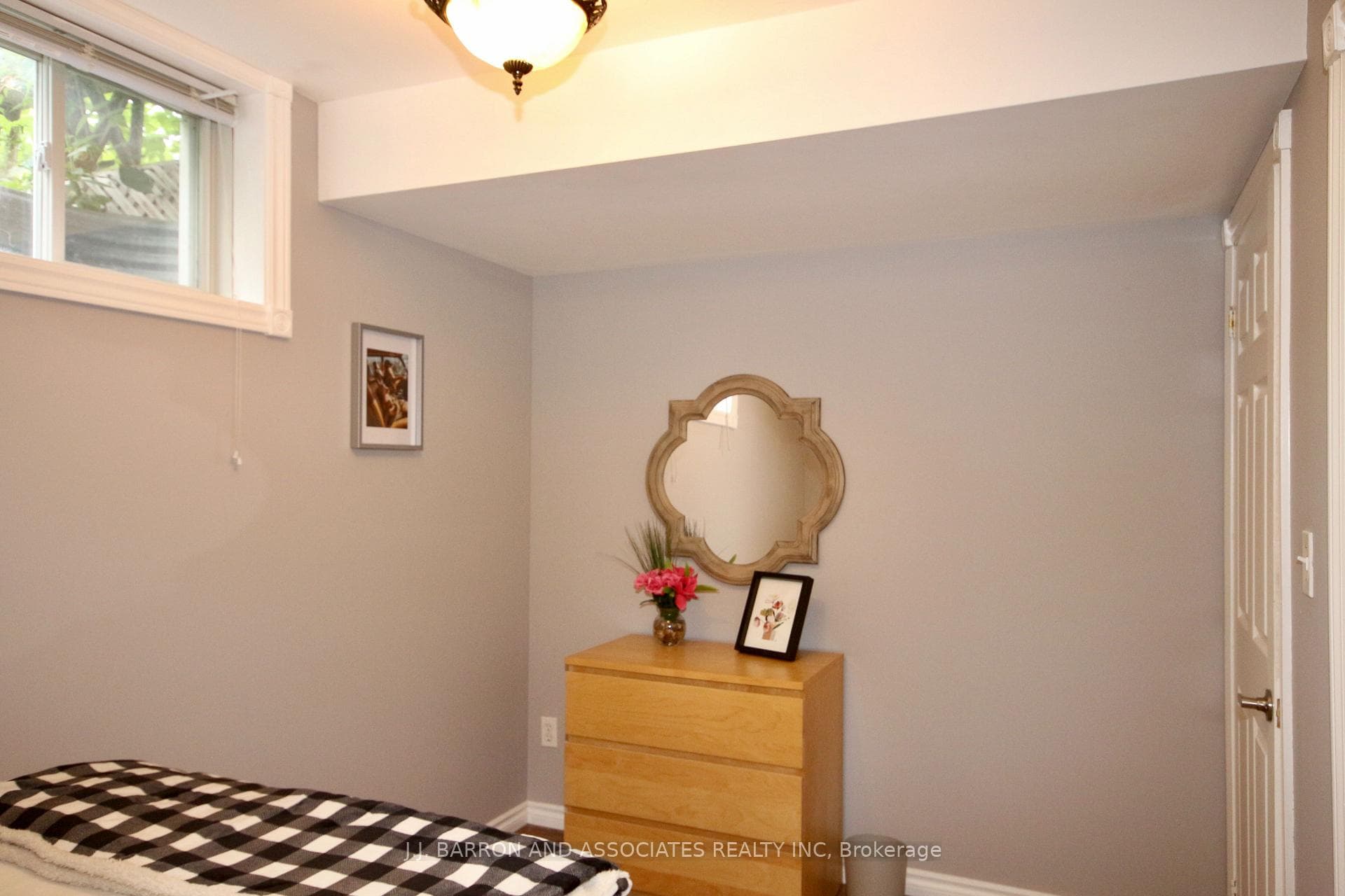 9 Seline Crescent Unit (Lower) photo 15