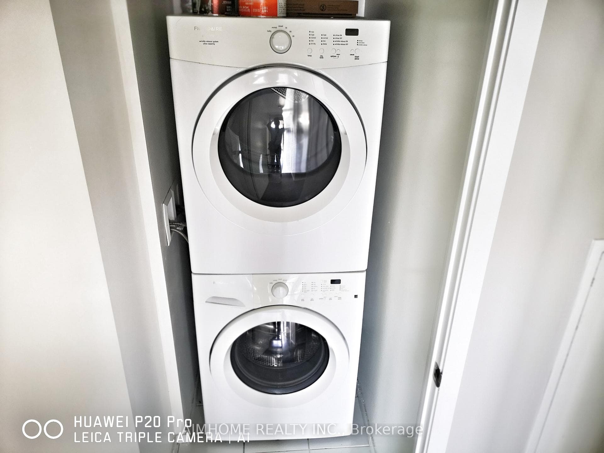 125 Peter Street Unit 601 photo 7