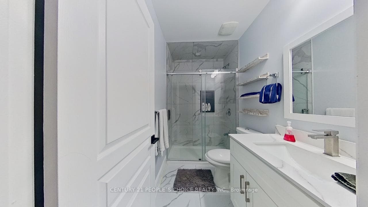 2195 Dewsbury Drive photo 6