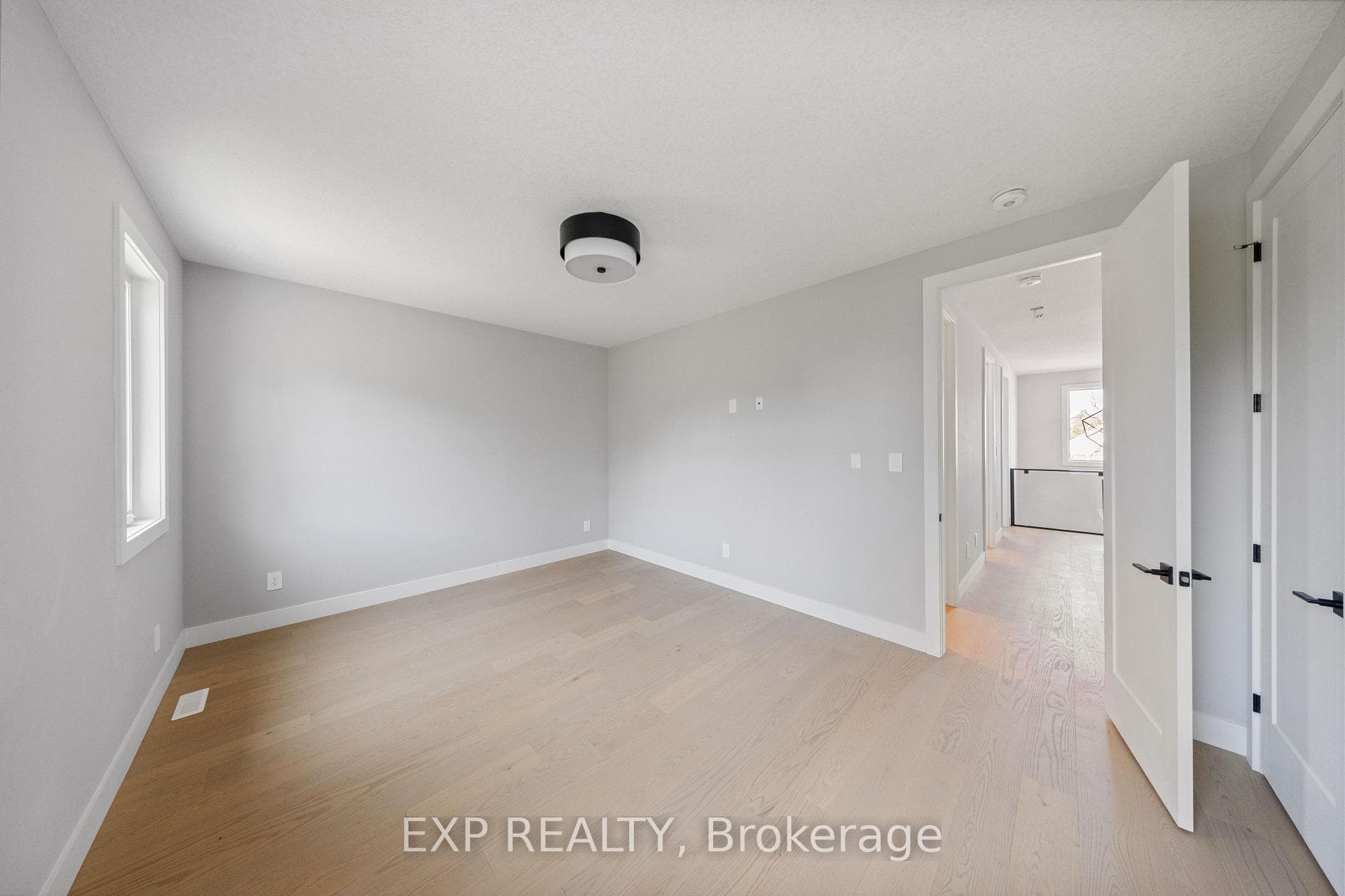 204 Merritt Court photo 6