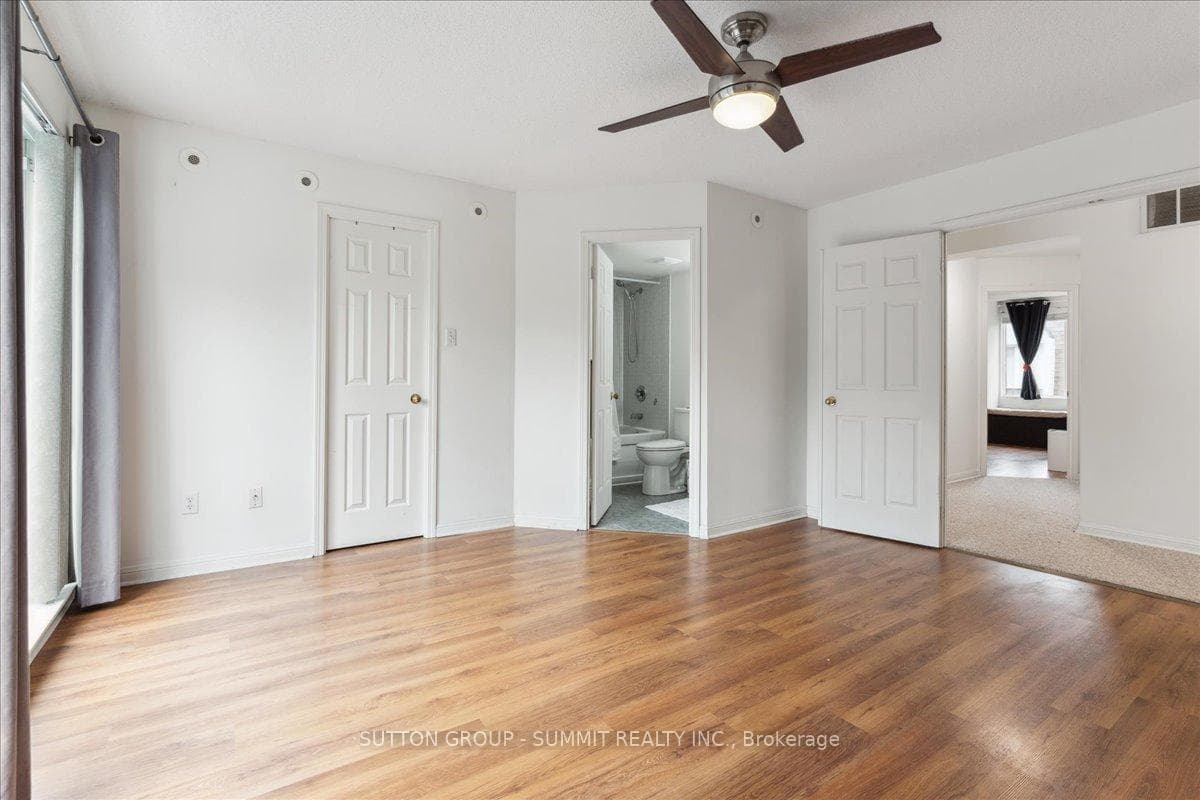 115 George Appleton Way Unit 2122 photo 23