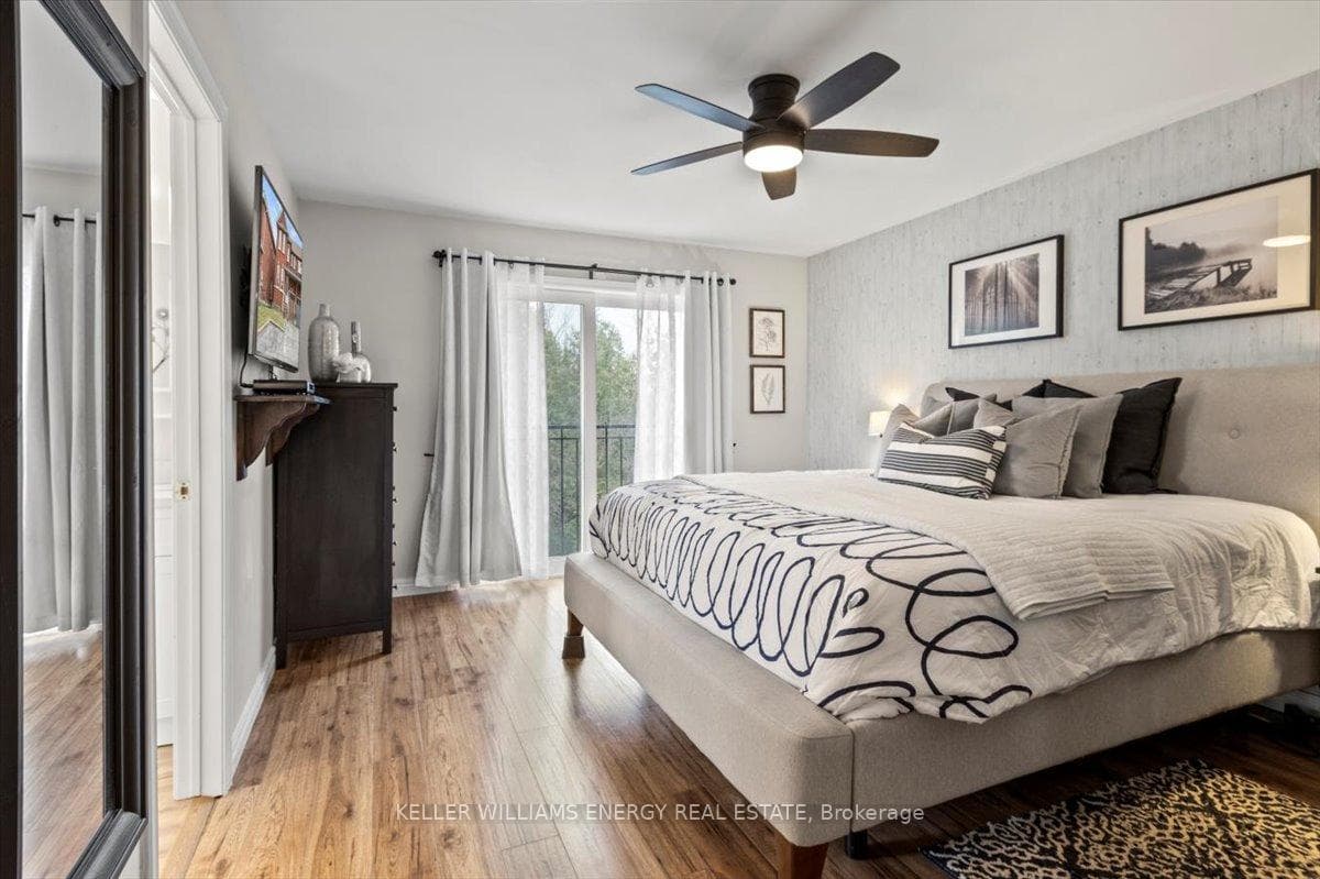 723 Craighurst Court photo 23