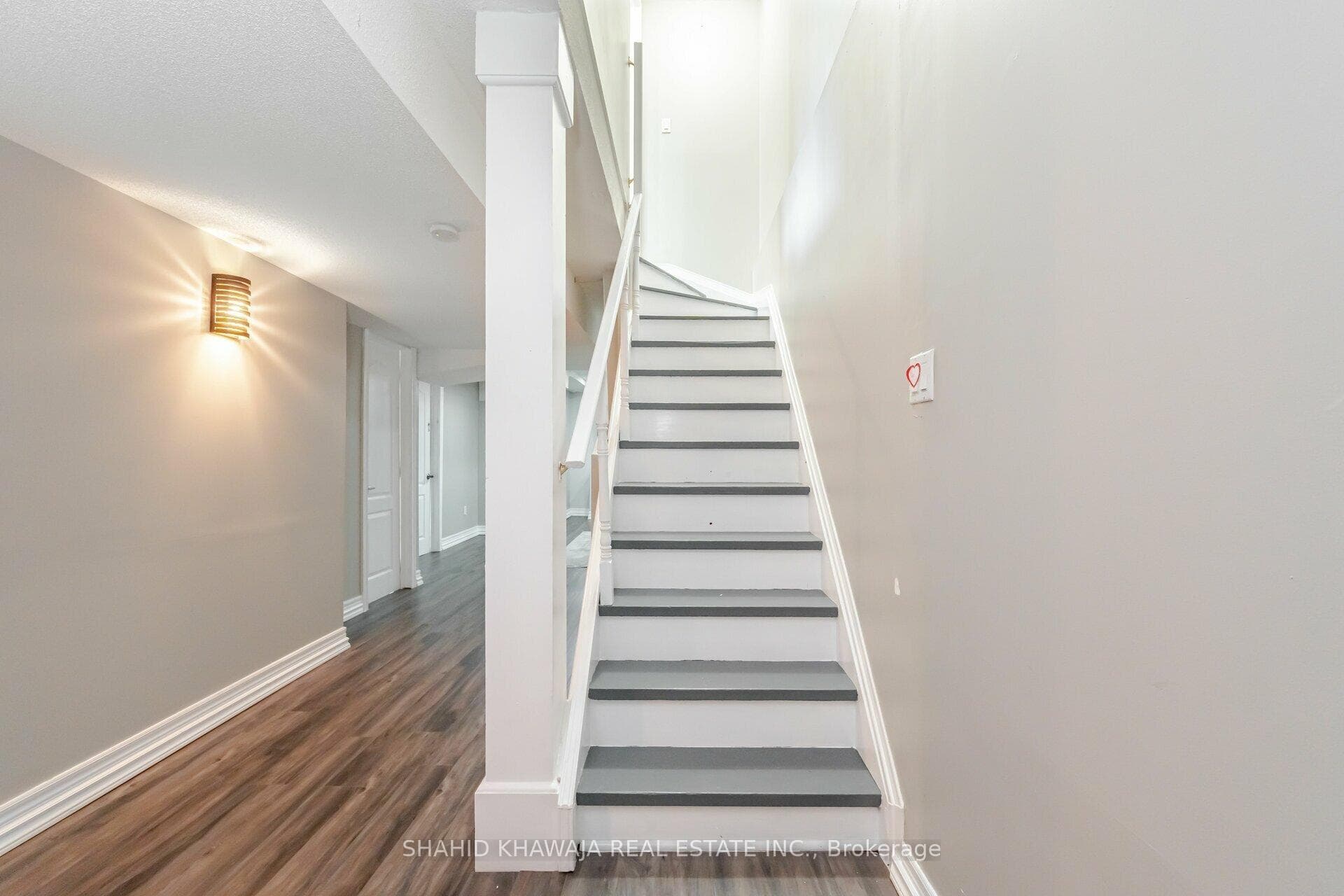 3930 Coachman Circle photo 29