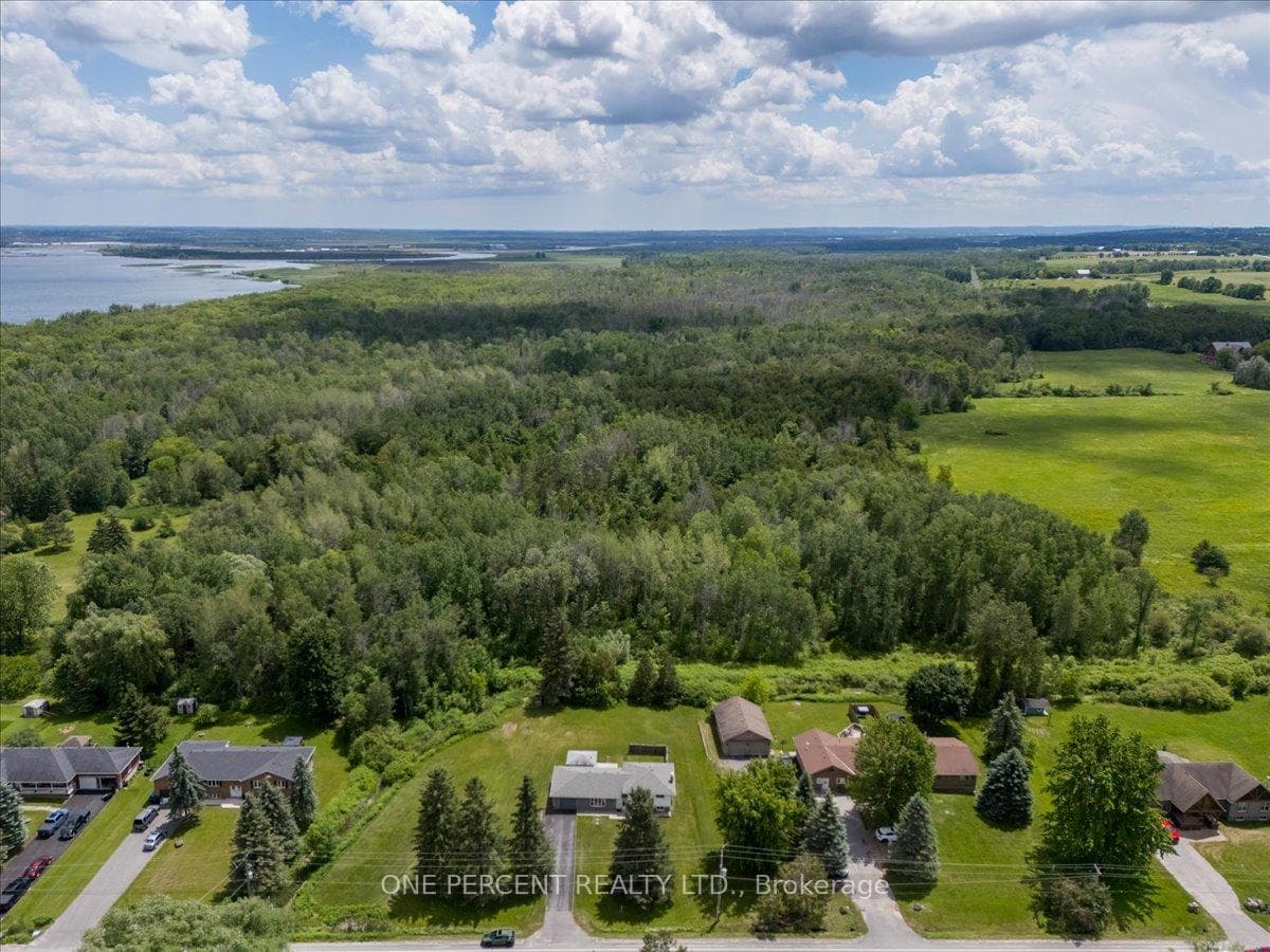 1235 Gilford Road photo 20
