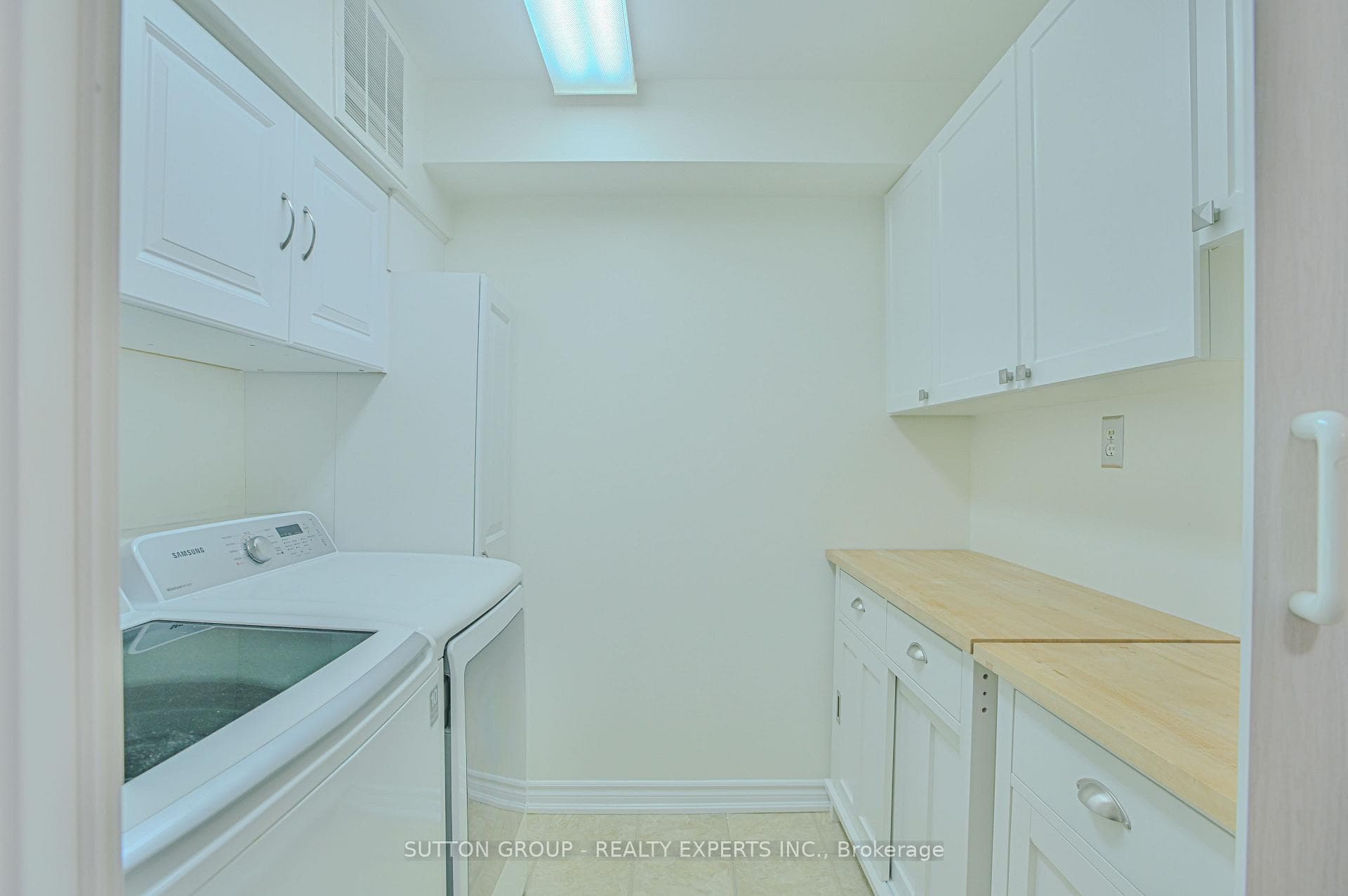 50 ELM Drive Unit 407 photo 19