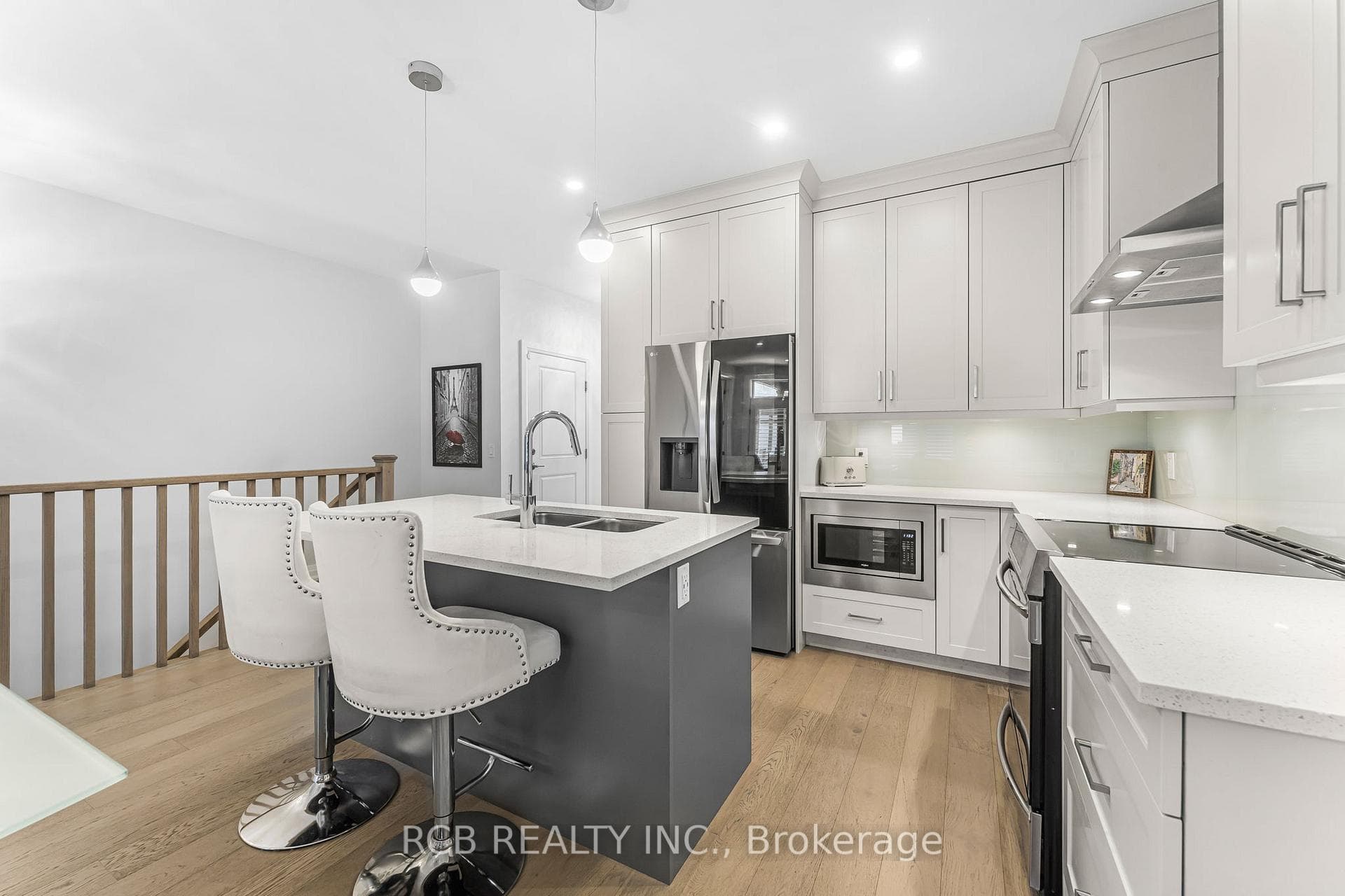 8974 Willoughby Drive Unit 24 photo 11