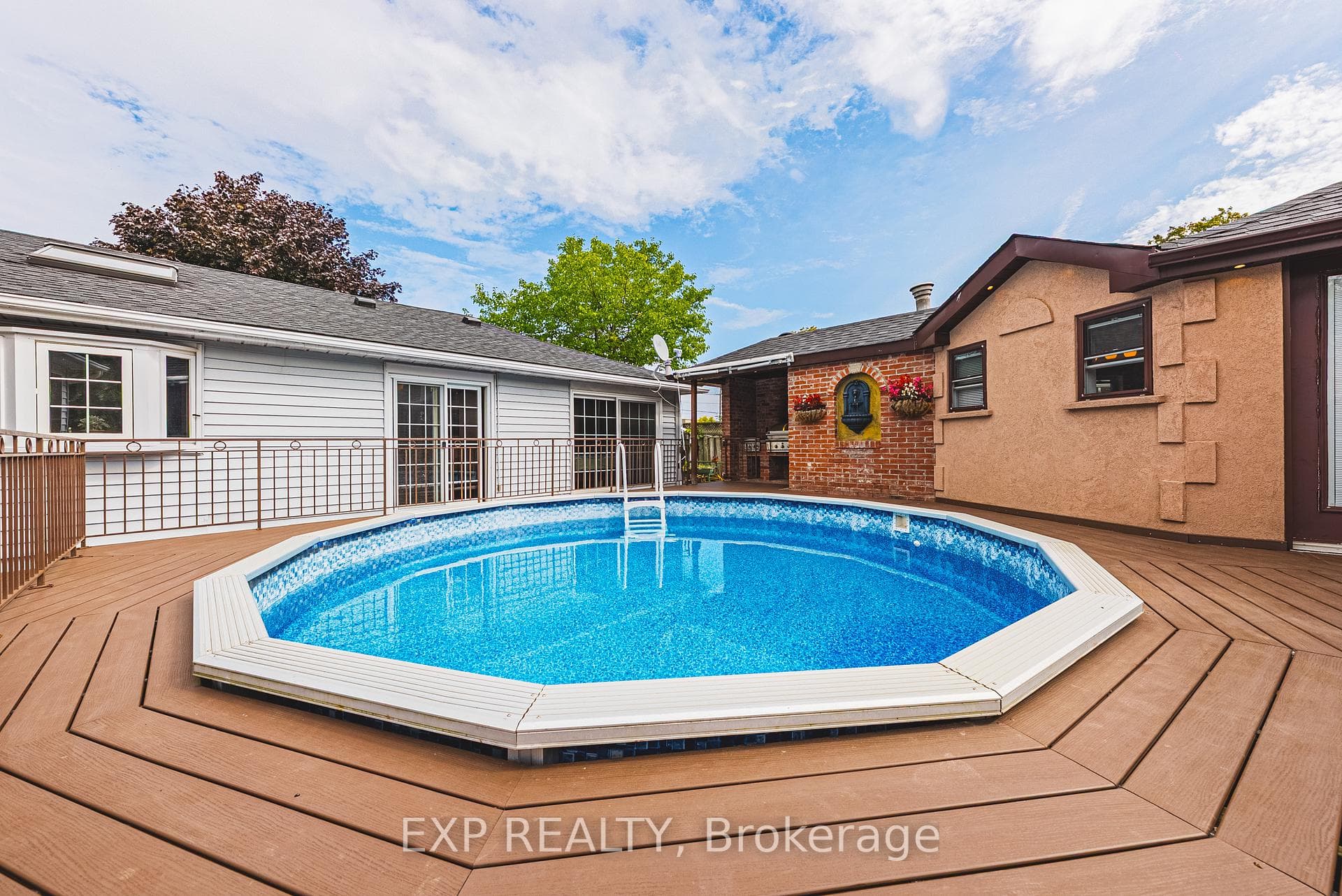 1164 Barton Street photo 35
