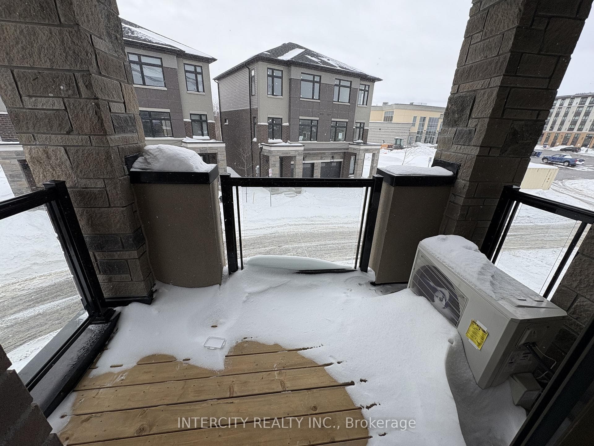 25 Fieldridge Crescent Unit 56 photo 7