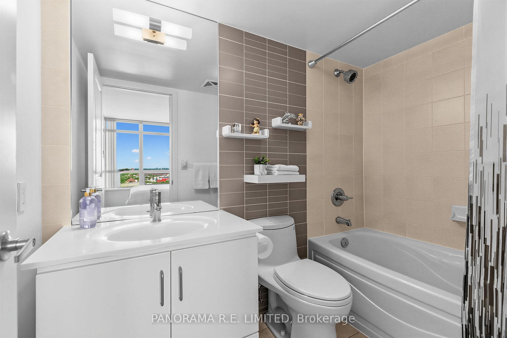 235 Sherway Gardens Road Unit 1810 photo 12