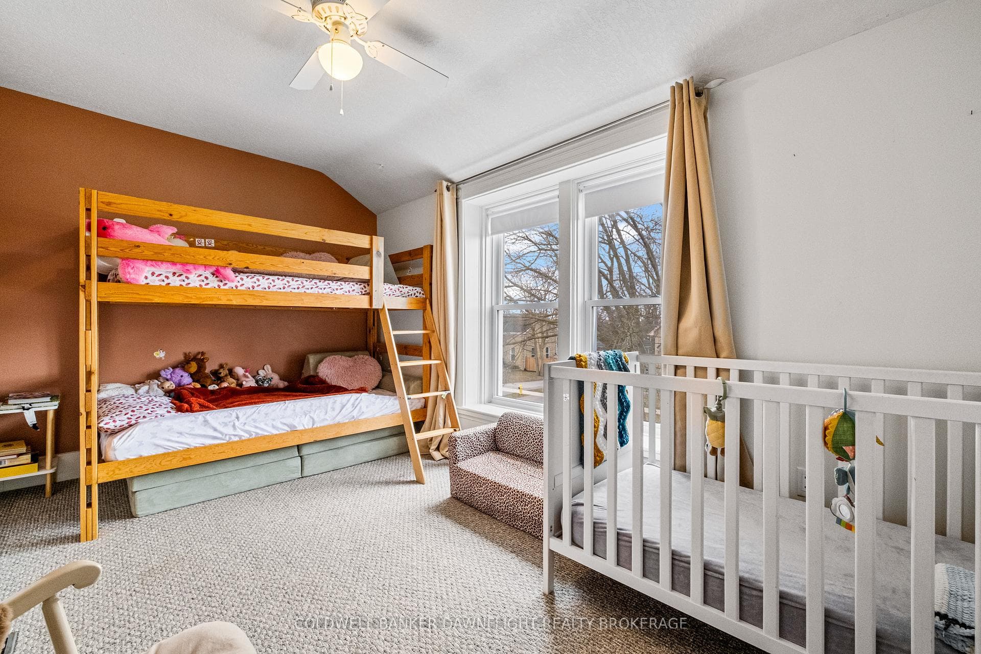 408 WILLIAM Street photo 21