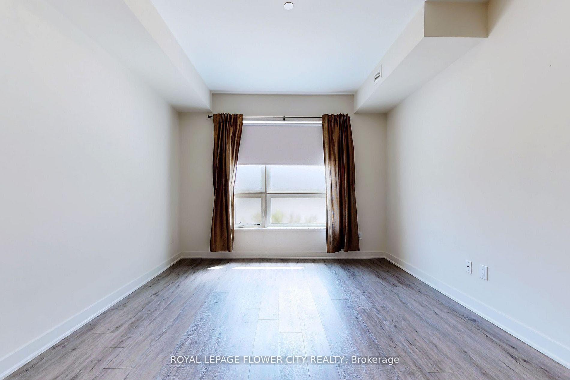 320 Plains Road Unit 106 photo 18