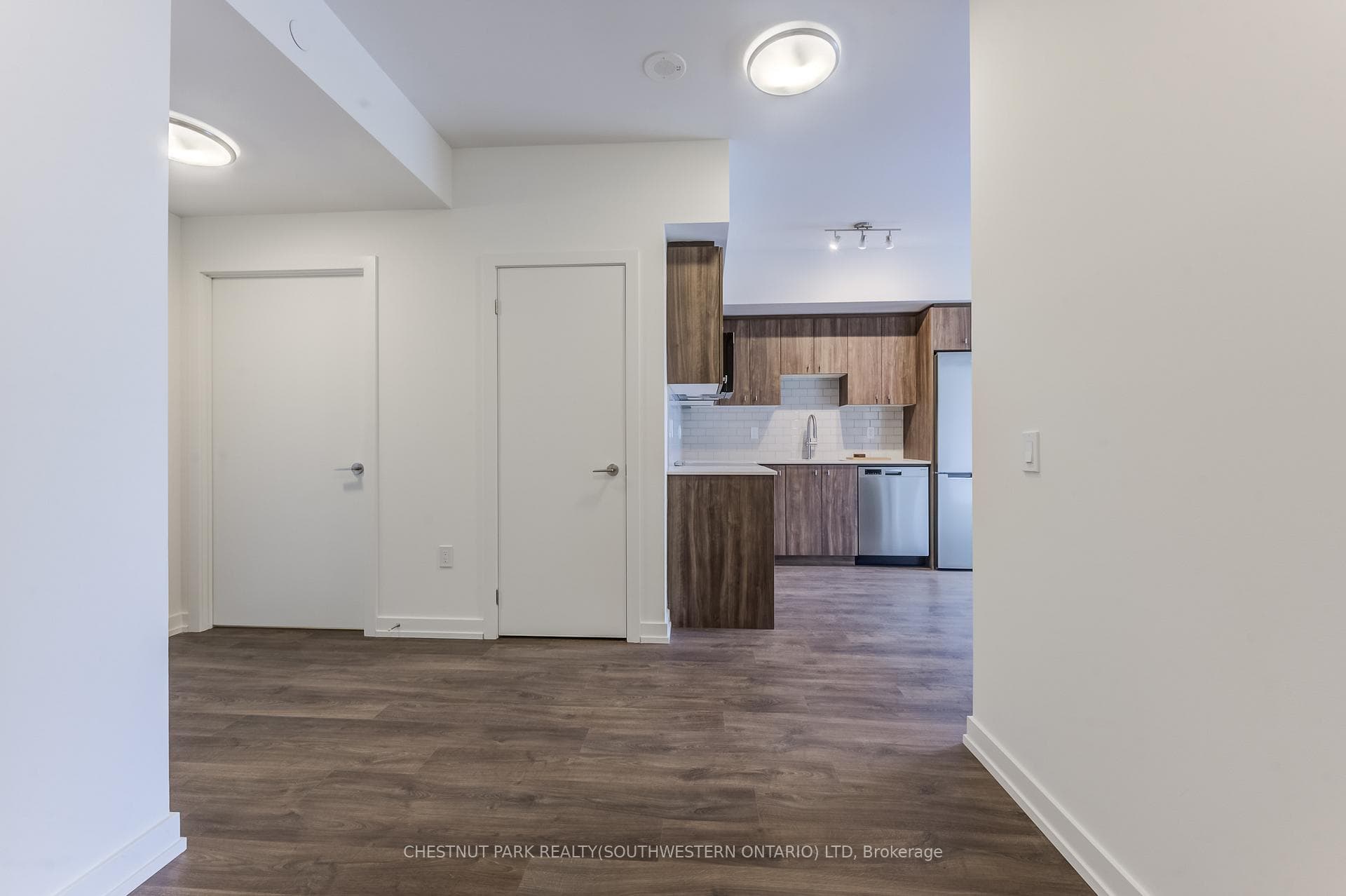 15 Wellington Street Unit 2108 photo 6