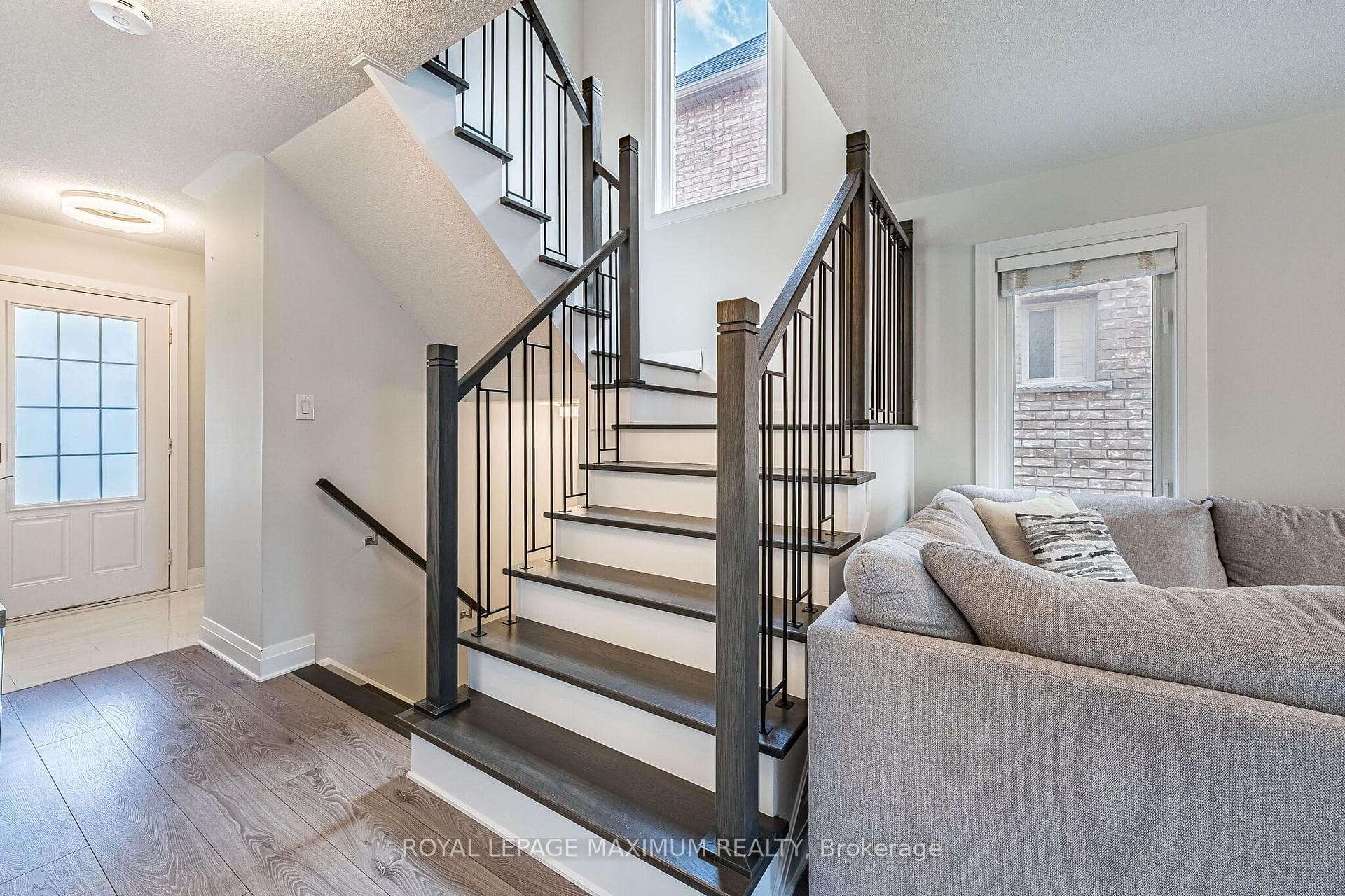 913 Miller Park Avenue photo 20