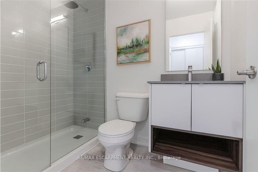 1135 Cooke Boulevard Unit 105 photo 8