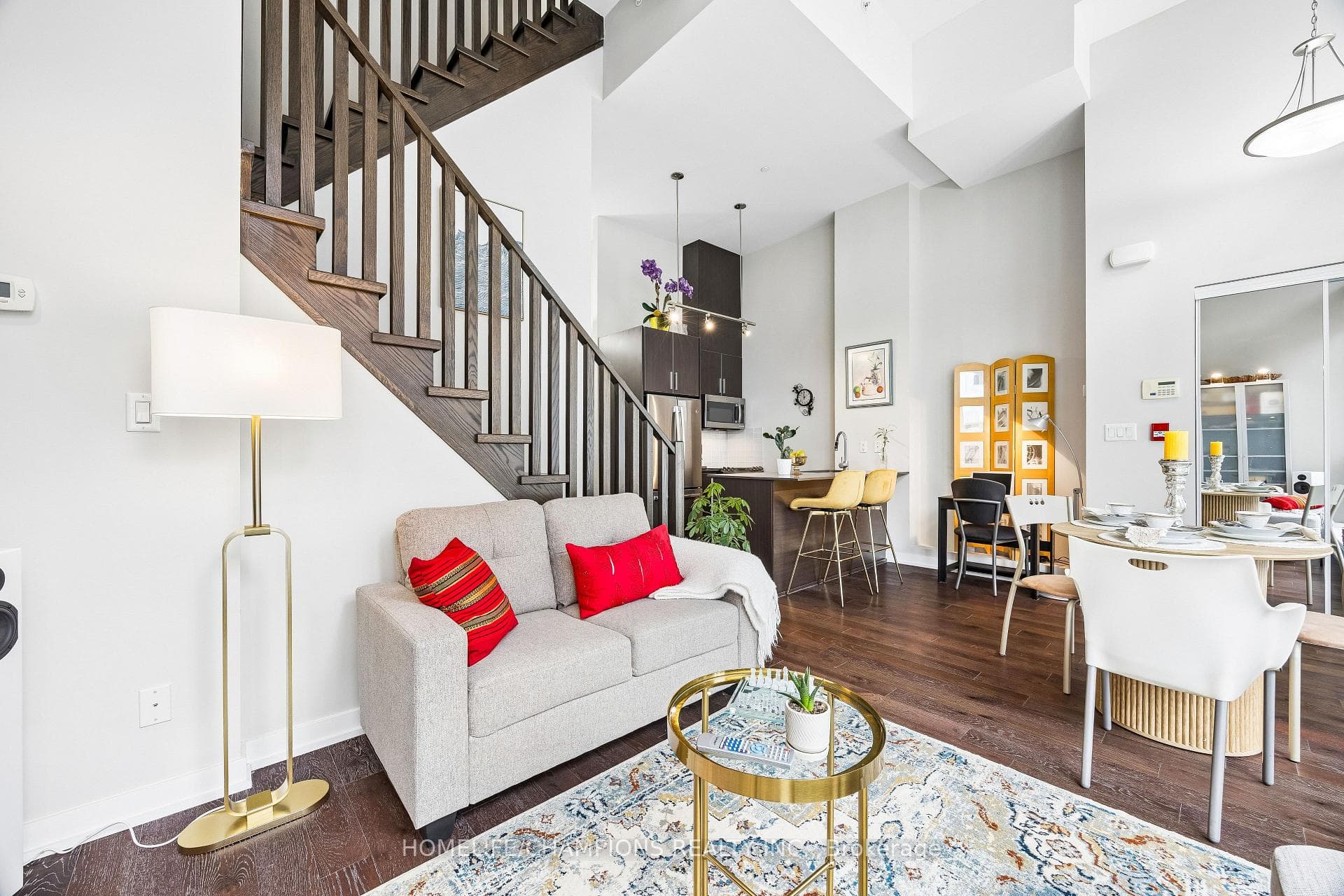 20 Bruyeres Mews Unit Th10 photo 6
