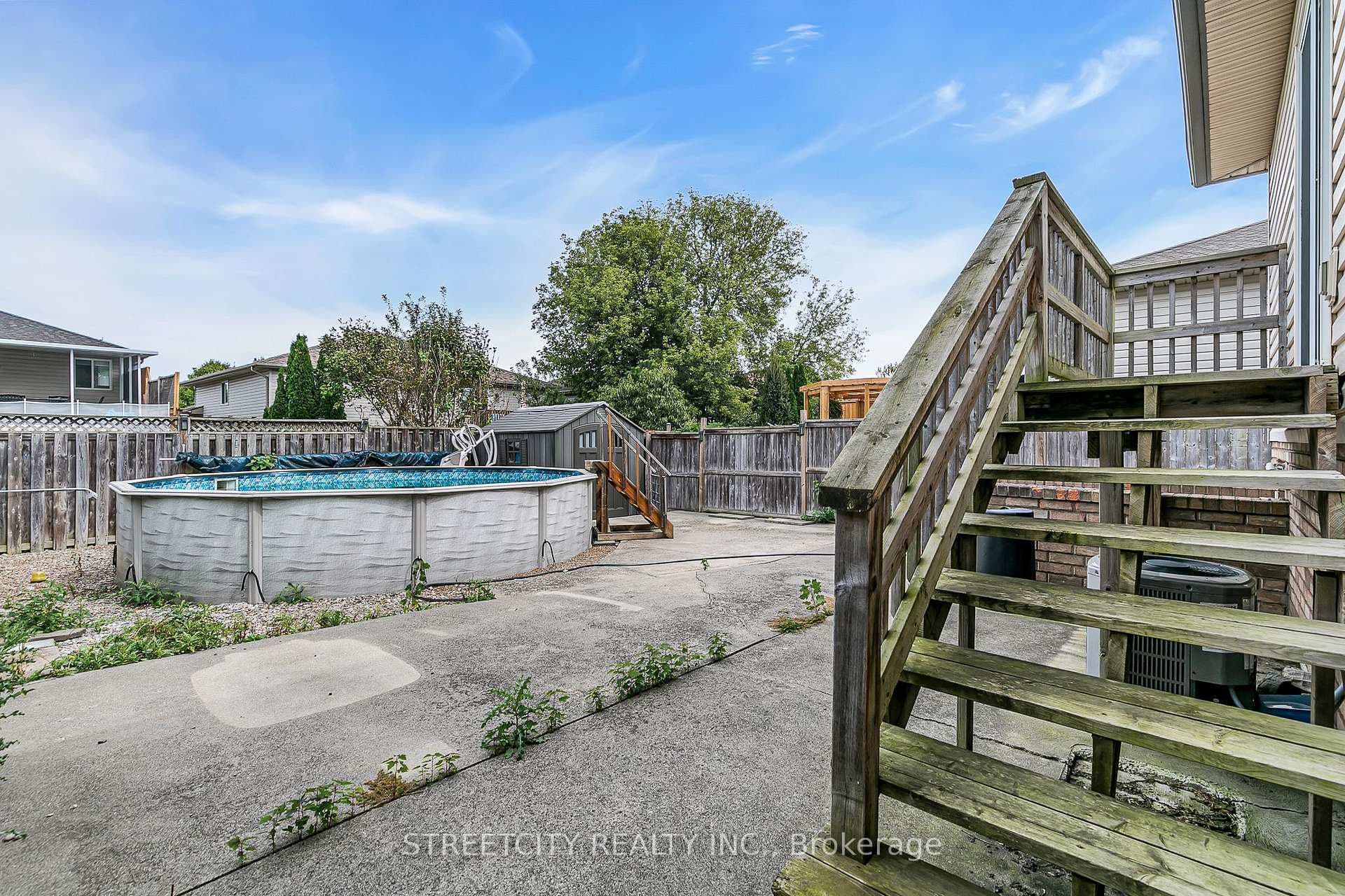 465 Jewel Street photo 29