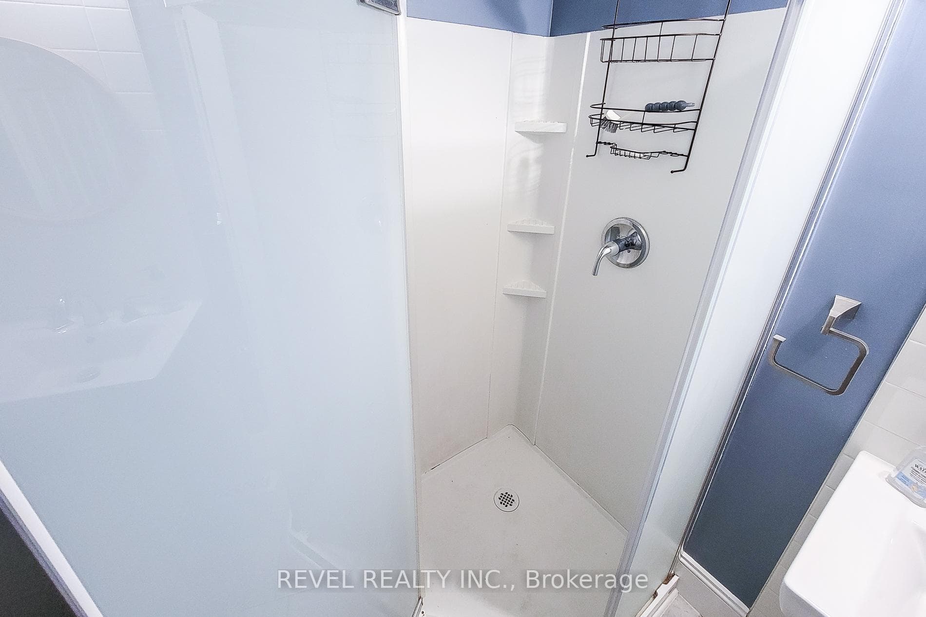 114 Tisdale Street photo 22