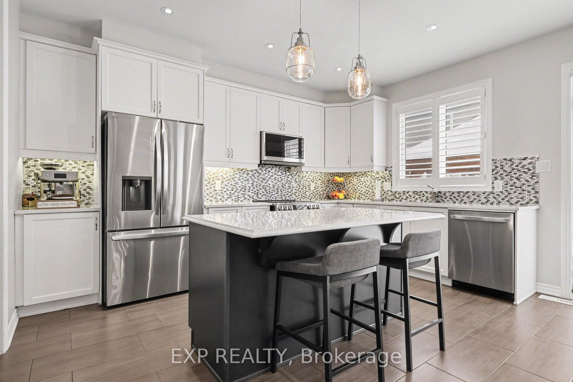 73 Bristling Crescent photo 16