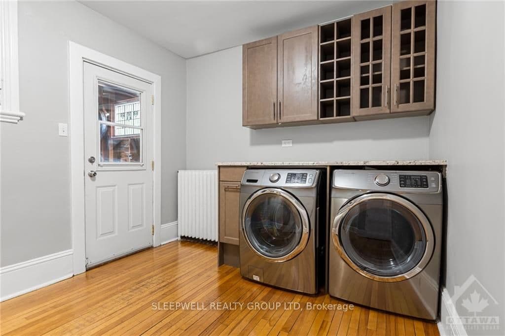 398 LYON Street photo 8